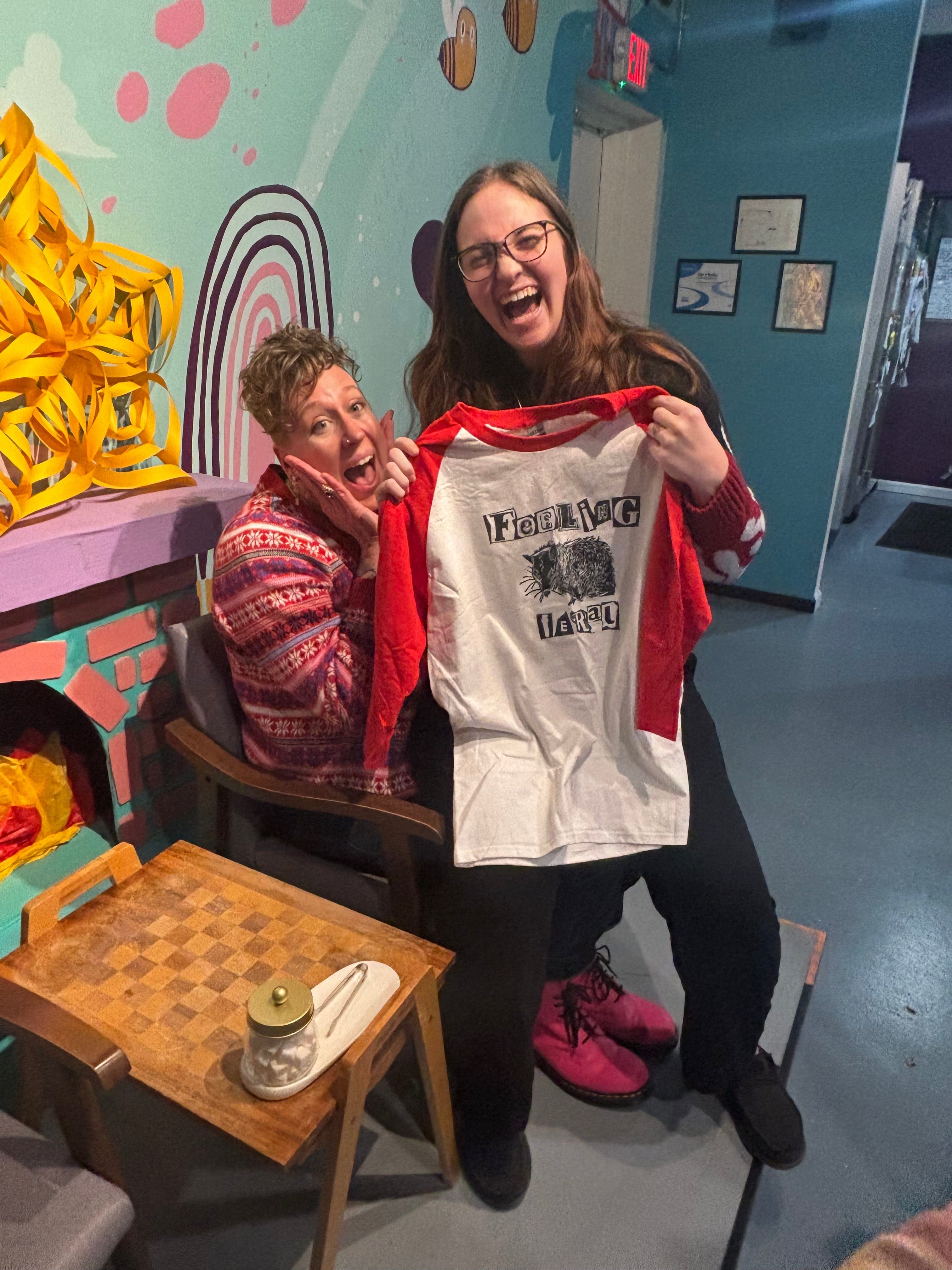 Sarah Louise Windisch | Printmaker T-Shirt Feeling Feral T-Shirt